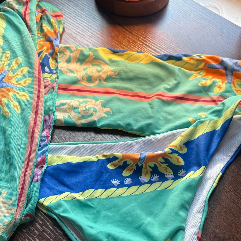 Colorful Patterned strapless Bikini Set